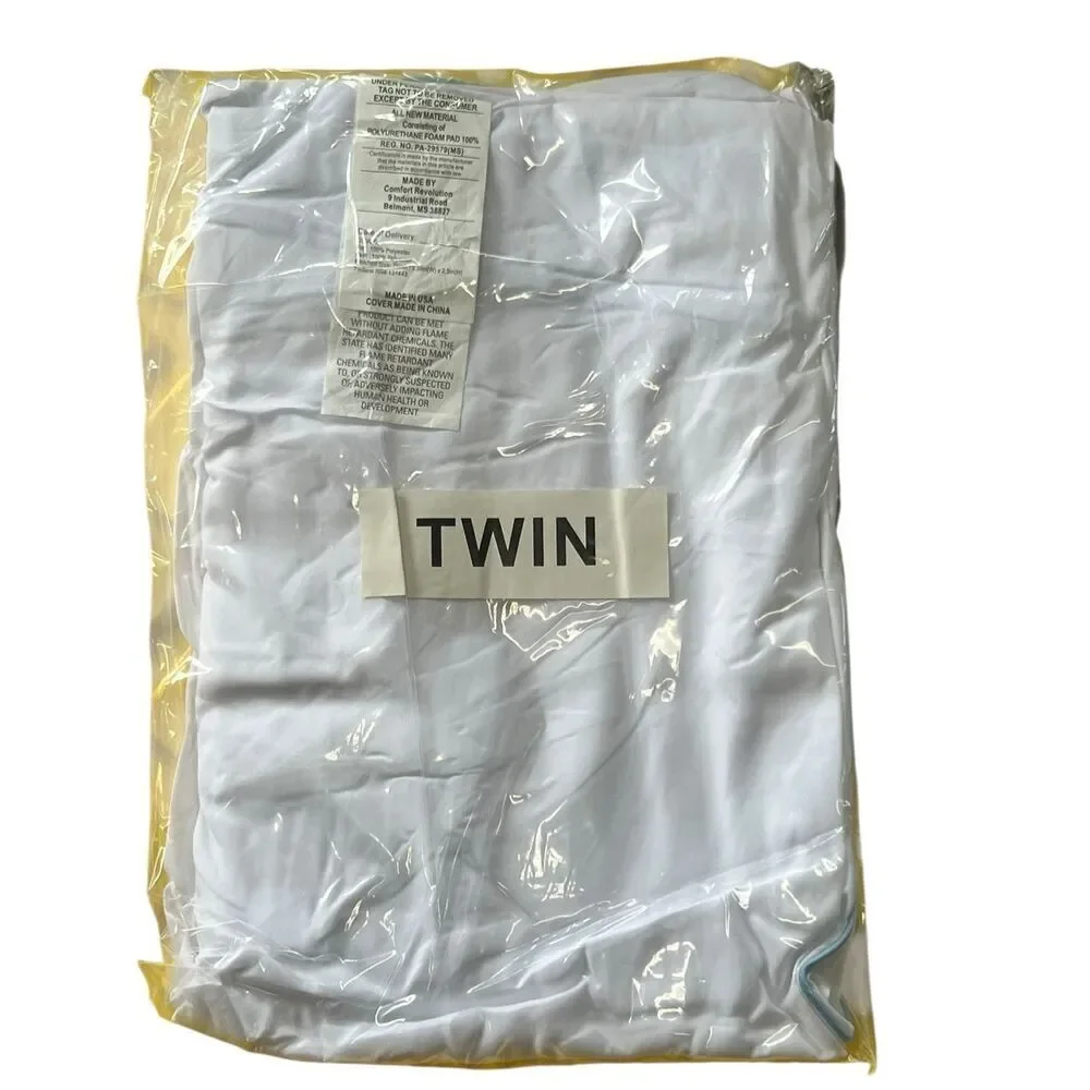 Comfort revolution white Twin Cooling fitted sheet twin bed blue trim hot sleep
